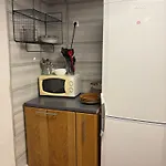 B 13o Monteur Bis 9 Personen