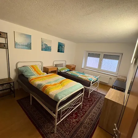 B 13 Oben Monteur Gusenburg