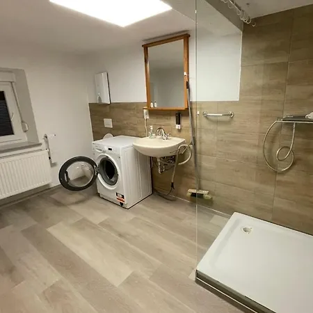 B 13 Oben Monteur Appartement