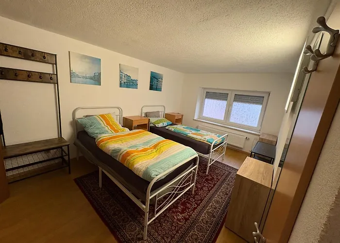 B 13 Oben Monteur Gusenburg